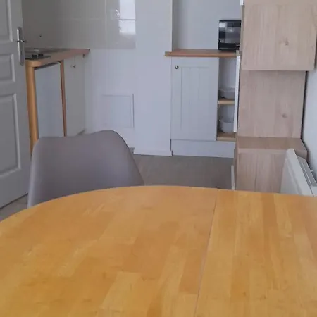 公寓 2e Etage Sans Ascenseur Geaune